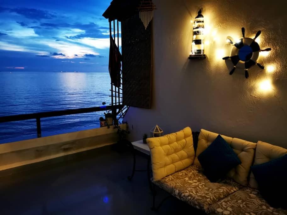 Seafront Sunsetspa Porto Dickson Exterior foto